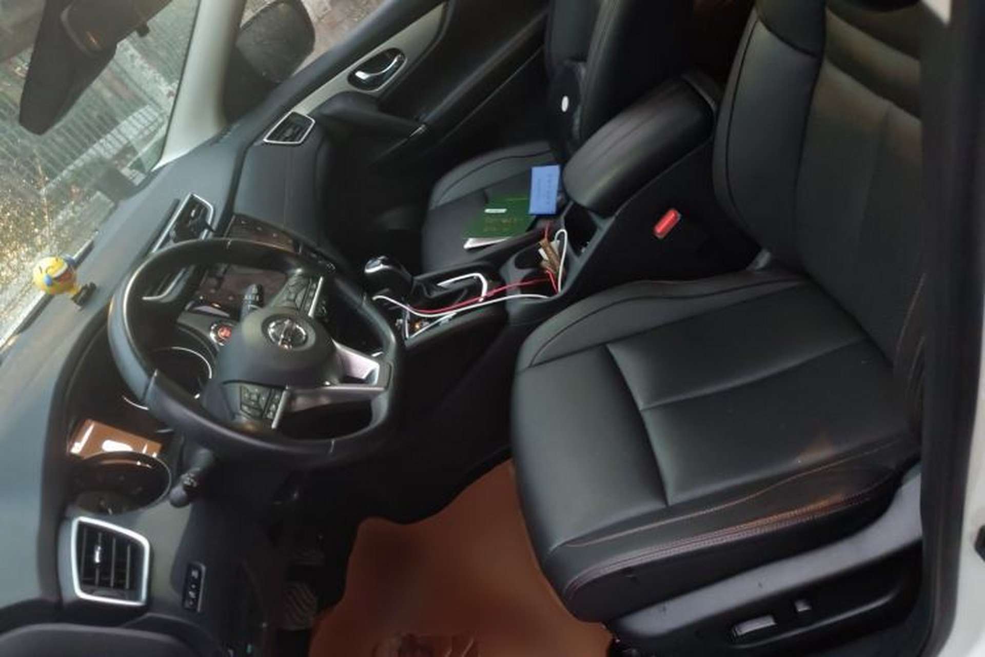 Used Nissan Qashqai 2022 2.0L CVT XV Premier Luxury Edition Left Front Seat