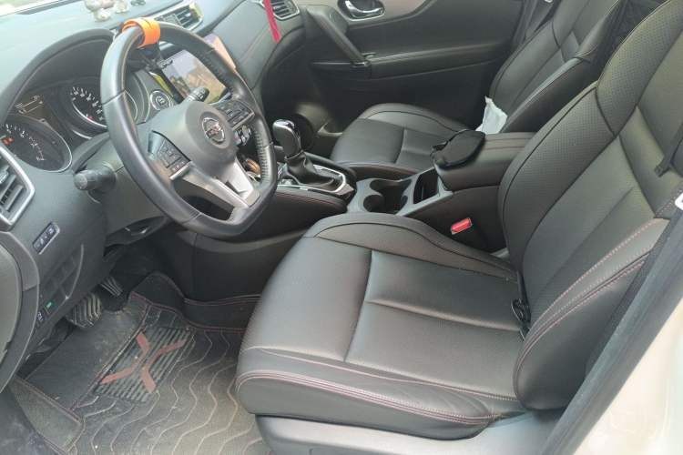Used Nissan Qashqai 2022 2.0L CVT XV Premier Luxury Edition Left Front Seat