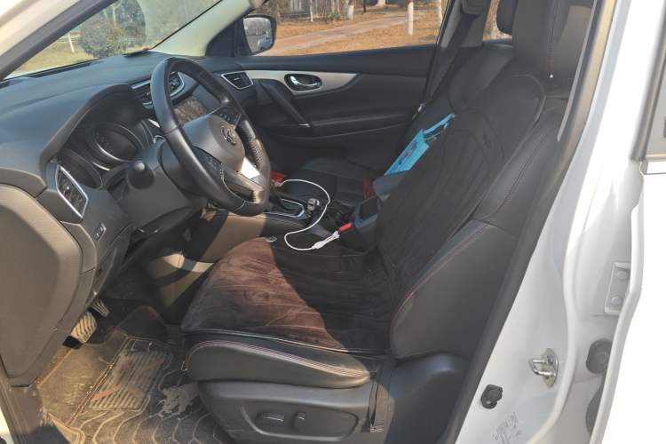 Used Nissan Qashqai 2022 2.0L CVT XV Premier Luxury Edition Left Front Seat