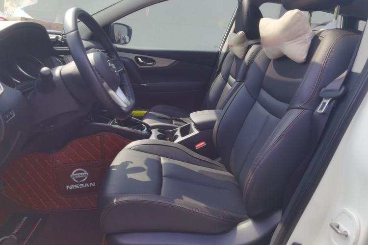 Used Nissan Qashqai 2022 2.0L CVT XV Premier Luxury Edition Left Front Seat