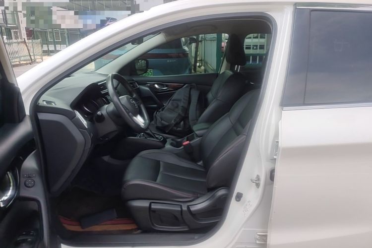 Used Nissan Qashqai 2022 2.0L CVT XV Smart Enjoyment Version Left Front Seat