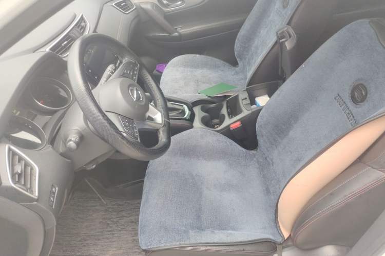 Used Nissan Qashqai 2022 2.0L CVT XV Premier Luxury Edition Left Front Seat
