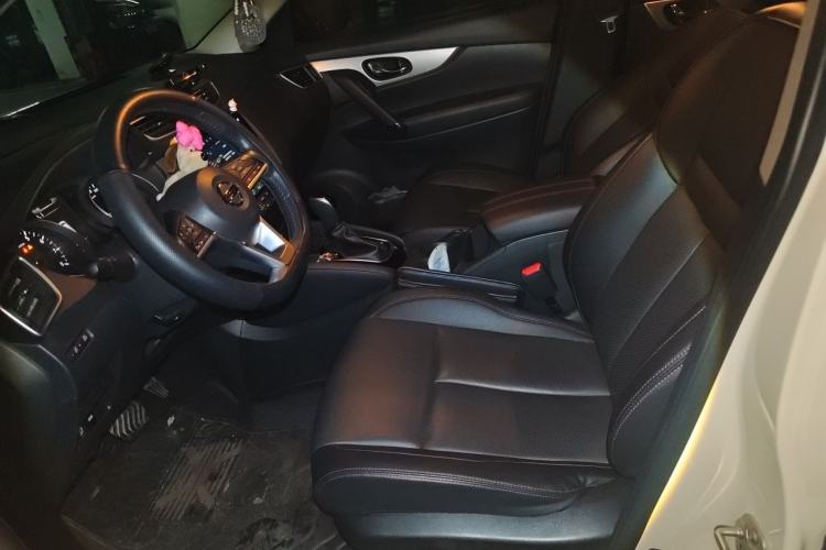 Used Nissan Qashqai 2022 2.0L CVT XV Premier Luxury Edition Left Front Seat