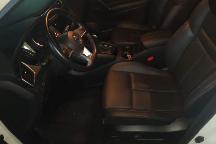 Used Nissan Qashqai 2022 2.0L CVT XV Premier Luxury Edition Left Front Seat