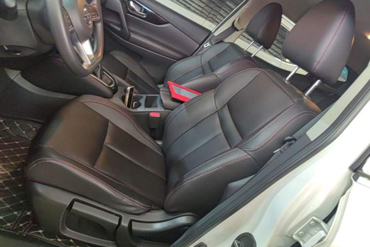 Used Nissan Qashqai 2022 2.0L CVT XV Smart Enjoyment Version Left Front Seat