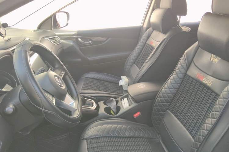 Used Nissan Qashqai 2022 2.0L CVT XV Smart Enjoyment Version Left Front Seat