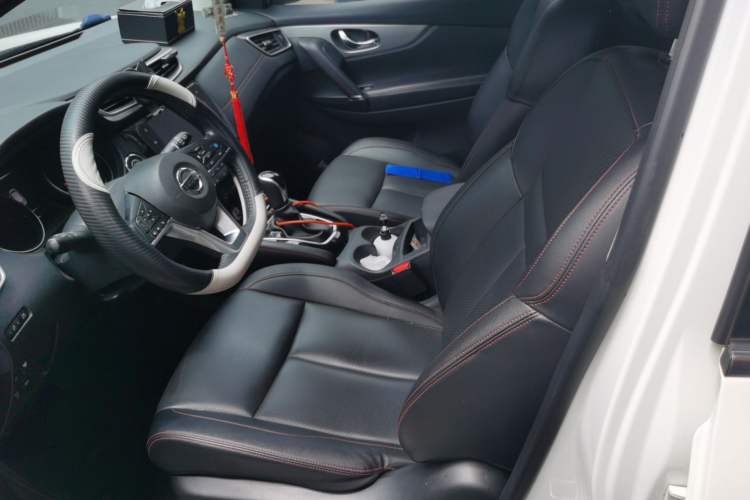 Used Nissan Qashqai 2022 2.0L CVT XV Prem.Pro Deluxe Navigation Edition Left Front Seat