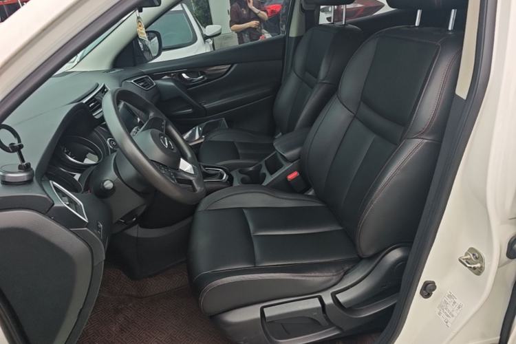 Used Nissan Qashqai 2022 2.0L CVT XV Smart Enjoyment Version Left Front Seat