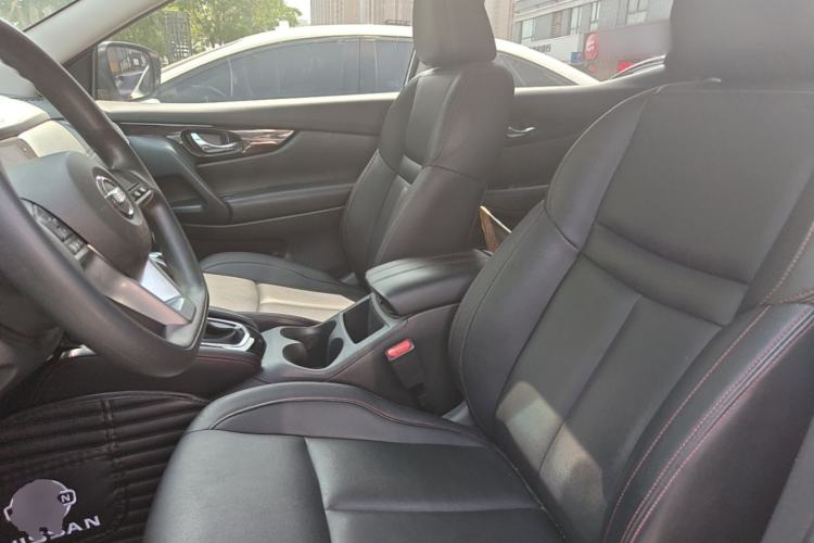 Used Nissan Qashqai 2022 2.0L CVT XV Smart Enjoyment Version Left Front Seat