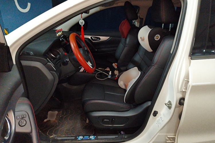 Used Nissan Qashqai 2022 2.0L CVT XV Premier Luxury Edition Left Front Seat