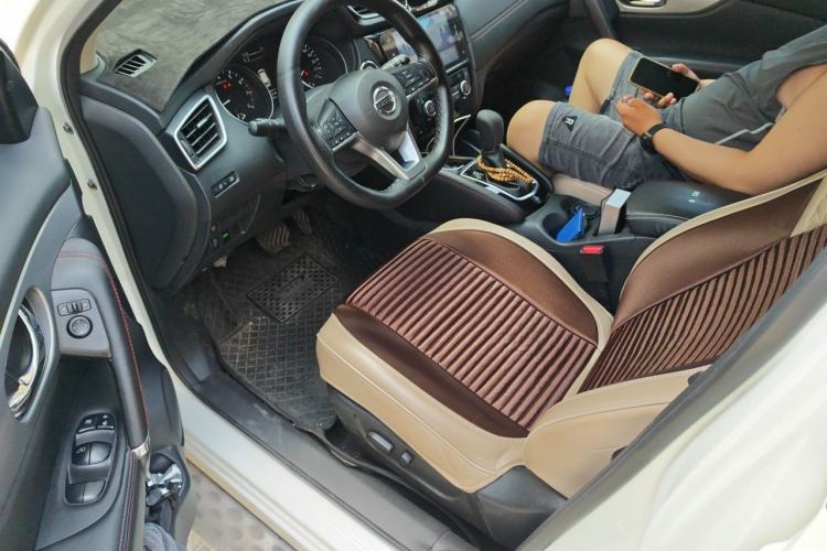 Used Nissan Qashqai 2022 2.0L CVT XV Premier Luxury Edition Left Front Seat