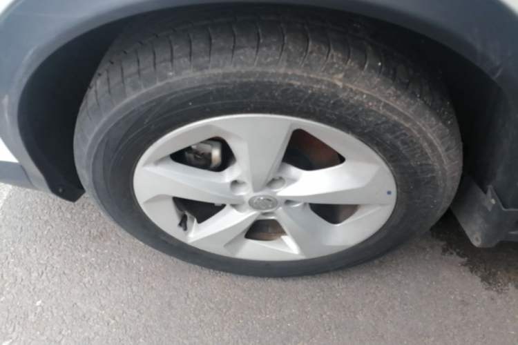 Used Nissan Qashqai 2022 2.0L CVT XV Smart Enjoyment Version Left Front Wheel Hub