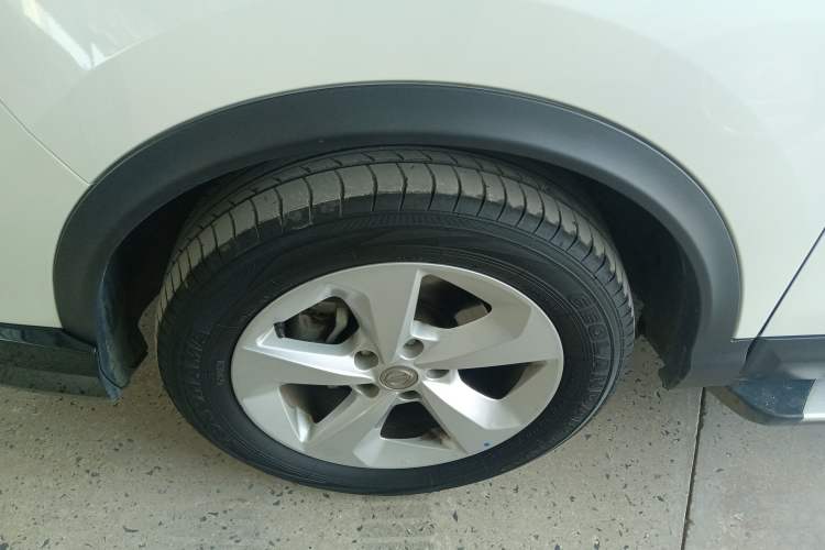 Used Nissan Qashqai 2022 2.0L CVT XV Smart Enjoyment Version Left Front Wheel Hub
