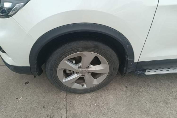Used Nissan Qashqai 2022 2.0L CVT XV Smart Enjoyment Version Left Front Wheel Hub