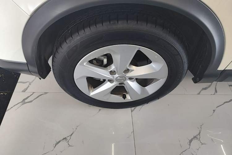 Used Nissan Qashqai 2022 2.0L CVT XV Smart Enjoyment Version Left Front Wheel Hub