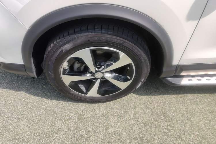 Used Nissan Qashqai 2022 2.0L CVT XV Smart Enjoyment Version Left Front Wheel Hub
