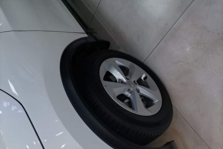 Used Nissan Qashqai 2022 2.0L CVT XV Smart Enjoyment Version Left Front Wheel Hub