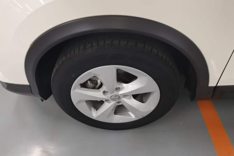 Used Nissan Qashqai 2022 2.0L CVT XV Smart Enjoyment Version Left Front Wheel Hub