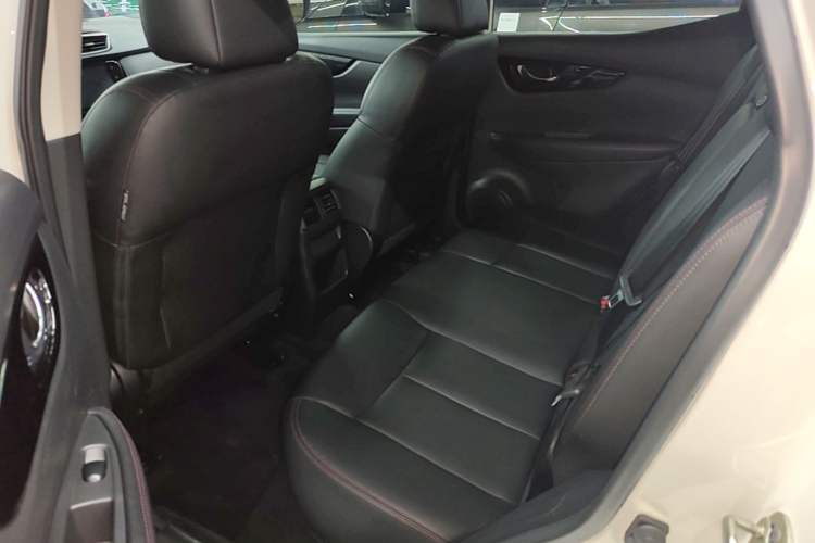 Used Nissan Qashqai 2022 2.0L CVT XV Smart Enjoyment Version Left Rear Seat