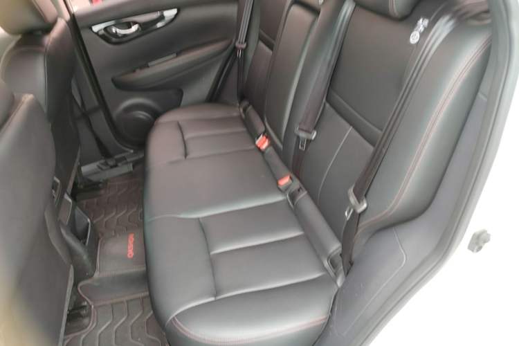 Used Nissan Qashqai 2022 2.0L CVT XV Smart Enjoyment Version Left Rear Seat