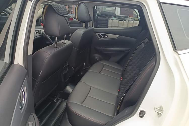 Used Nissan Qashqai 2022 2.0L CVT XV Premier Luxury Edition Left Rear Seat
