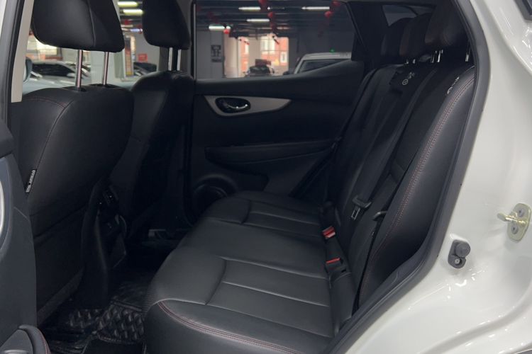 Used Nissan Qashqai 2022 2.0L CVT XV Premier Luxury Edition Left Rear Seat