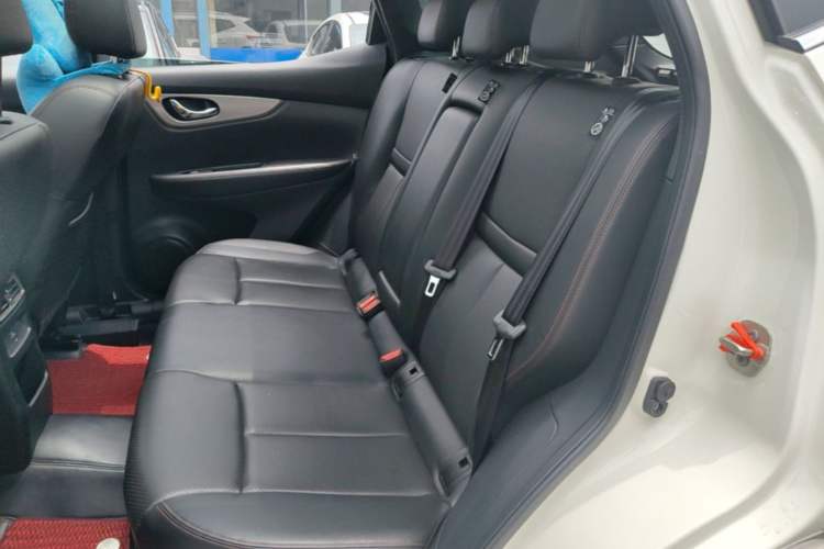 Used Nissan Qashqai 2022 2.0L CVT XV Premier Luxury Edition Left Rear Seat