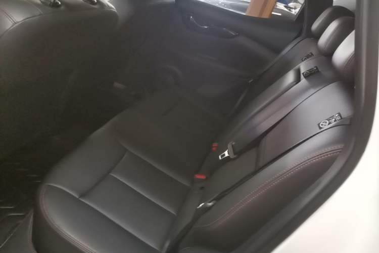 Used Nissan Qashqai 2022 2.0L CVT XV Smart Enjoyment Version Left Rear Seat