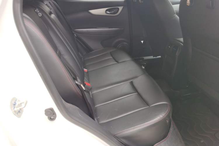 Used Nissan Qashqai 2022 2.0L CVT XV Prem.Pro Deluxe Navigation Edition Left Rear Seat