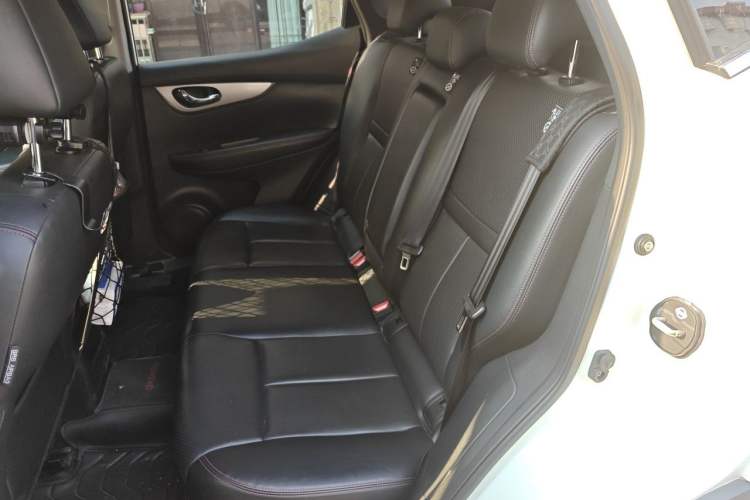Used Nissan Qashqai 2022 2.0L CVT XV Premier Luxury Edition Left Rear Seat