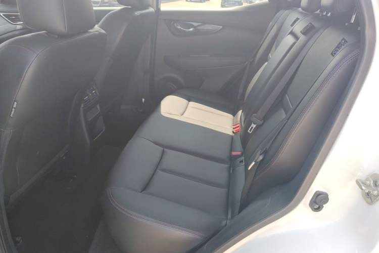 Used Nissan Qashqai 2022 2.0L CVT XV Smart Enjoyment Version Left Rear Seat