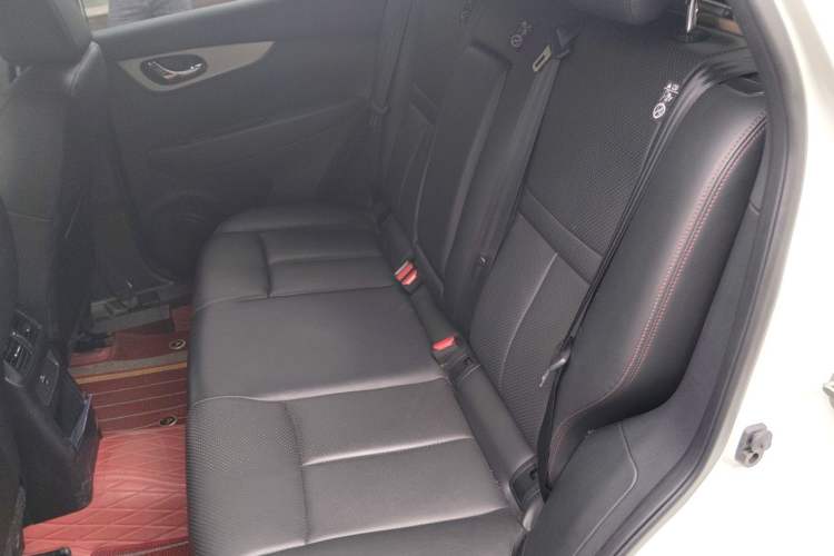Used Nissan Qashqai 2022 2.0L CVT XV Premier Luxury Edition Left Rear Seat