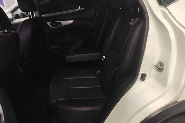 Used Nissan Qashqai 2022 2.0L CVT XV Premier Luxury Edition Left Rear Seat