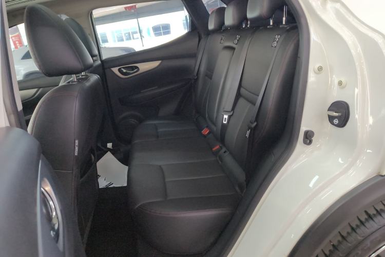Used Nissan Qashqai 2022 2.0L CVT XV Premier Luxury Edition Left Rear Seat