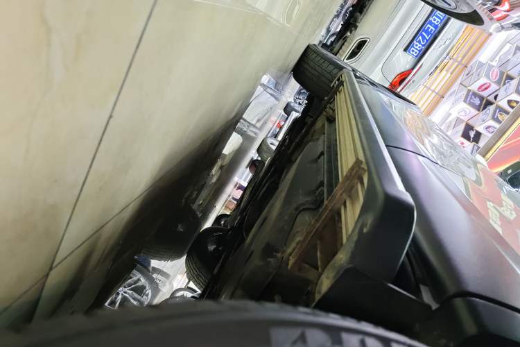Used Nissan Qashqai 2022 2.0L CVT XV Premier Luxury Edition Left Side Sill