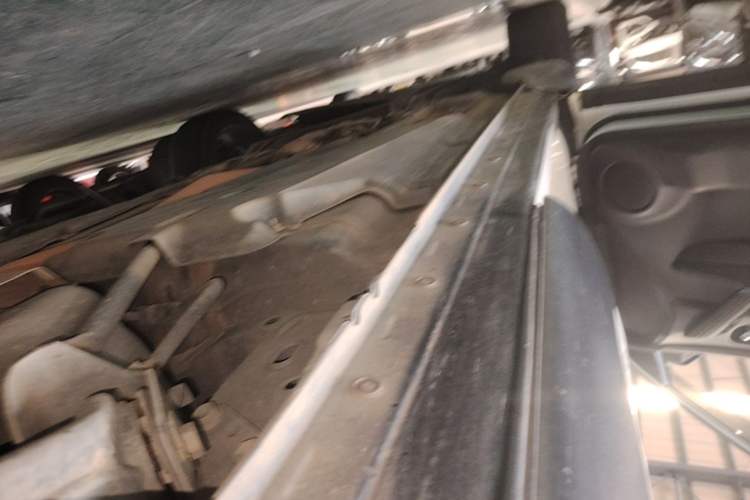 Used Nissan Qashqai 2022 2.0L CVT XV Premier Luxury Edition Left Side Sill