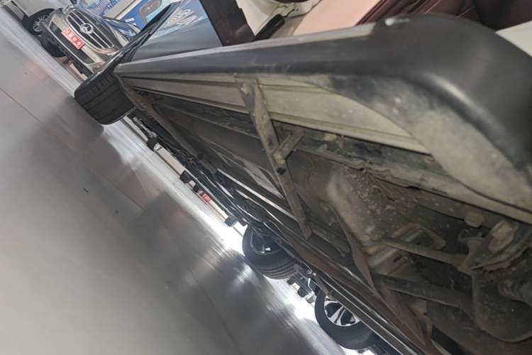 Used Nissan Qashqai 2022 2.0L CVT XV Premier Luxury Edition Left Side Sill