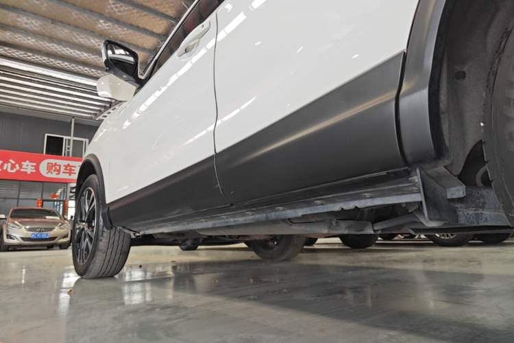 Used Nissan Qashqai 2022 2.0L CVT XV Premier Luxury Edition Left Side Sill