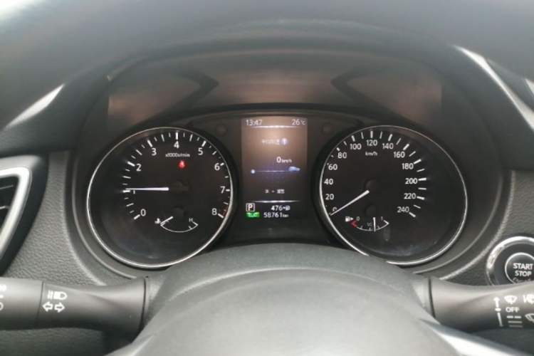 Used Nissan Qashqai 2022 2.0L CVT XV Smart Enjoyment Version Odometer Close Up