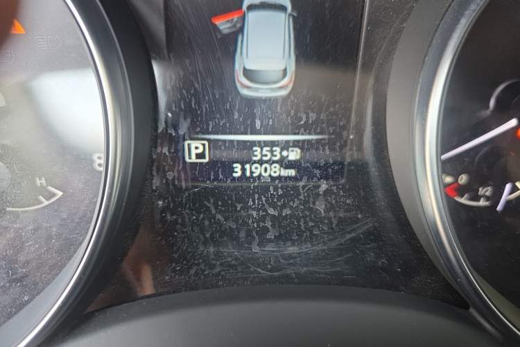 Used Nissan Qashqai 2022 2.0L CVT XV Smart Enjoyment Version Odometer Close Up