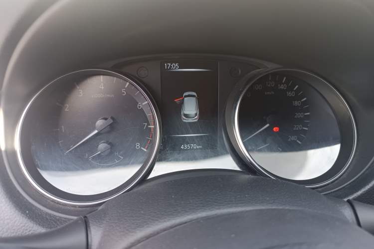 Used Nissan Qashqai 2022 2.0L CVT XV Smart Enjoyment Version Odometer Close Up