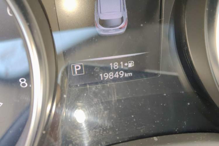 Used Nissan Qashqai 2022 2.0L CVT XV Smart Enjoyment Version Odometer Close Up