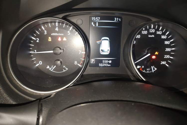 Used Nissan Qashqai 2022 2.0L CVT XV Premier Luxury Edition Odometer Close Up