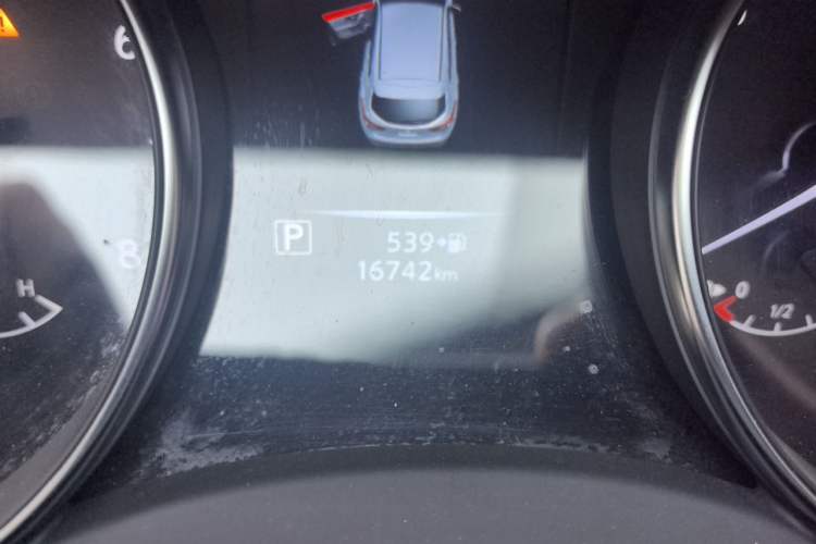 Used Nissan Qashqai 2022 2.0L CVT XV Smart Enjoyment Version Odometer Close Up