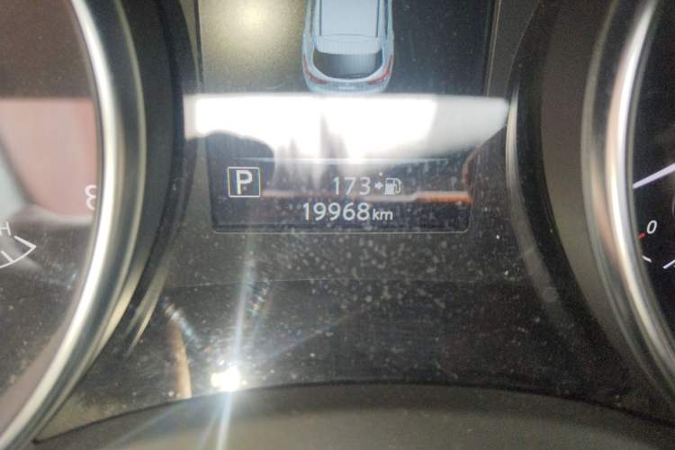 Used Nissan Qashqai 2022 2.0L CVT XV Smart Enjoyment Version Odometer Close Up