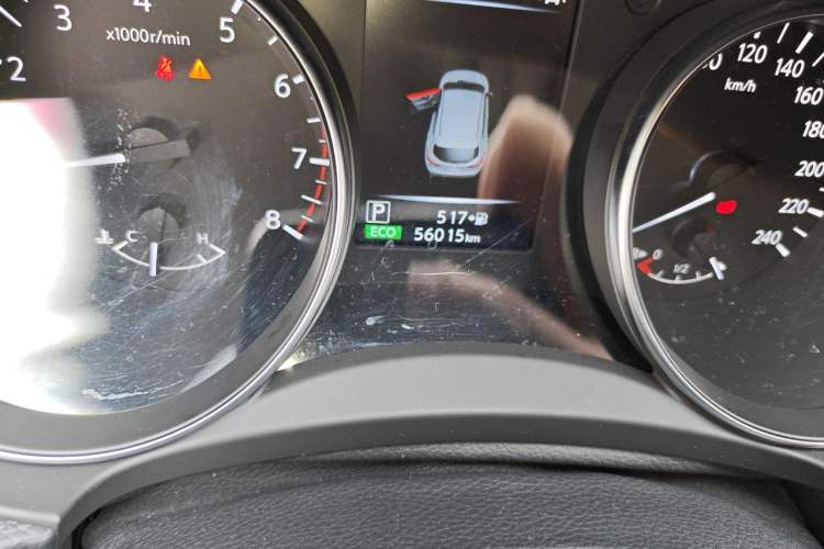 Used Nissan Qashqai 2022 2.0L CVT XV Premier Luxury Edition Odometer Close Up