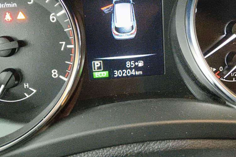 Used Nissan Qashqai 2022 2.0L CVT XV Smart Enjoyment Version Odometer Close Up