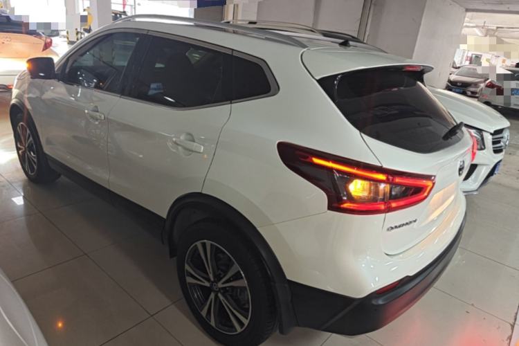 Used Nissan Qashqai 2022 2.0L CVT XV Premier Luxury Edition Rear Left 45 Deg