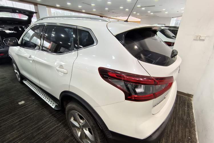 Used Nissan Qashqai 2022 2.0L CVT XV Smart Enjoyment Version Rear Left 45 Deg
