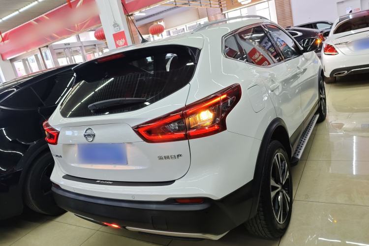 Used Nissan Qashqai 2022 2.0L CVT XV Premier Luxury Edition Rear Right 45 Deg